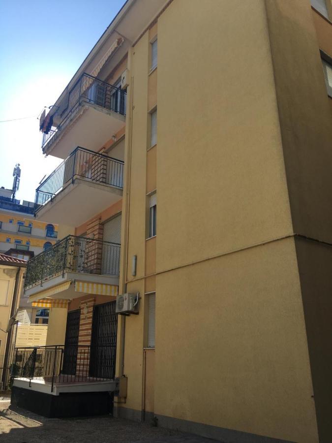 App. Marcopolo - 100Mt Dal Mare Daire Lido di Jesolo Dış mekan fotoğraf